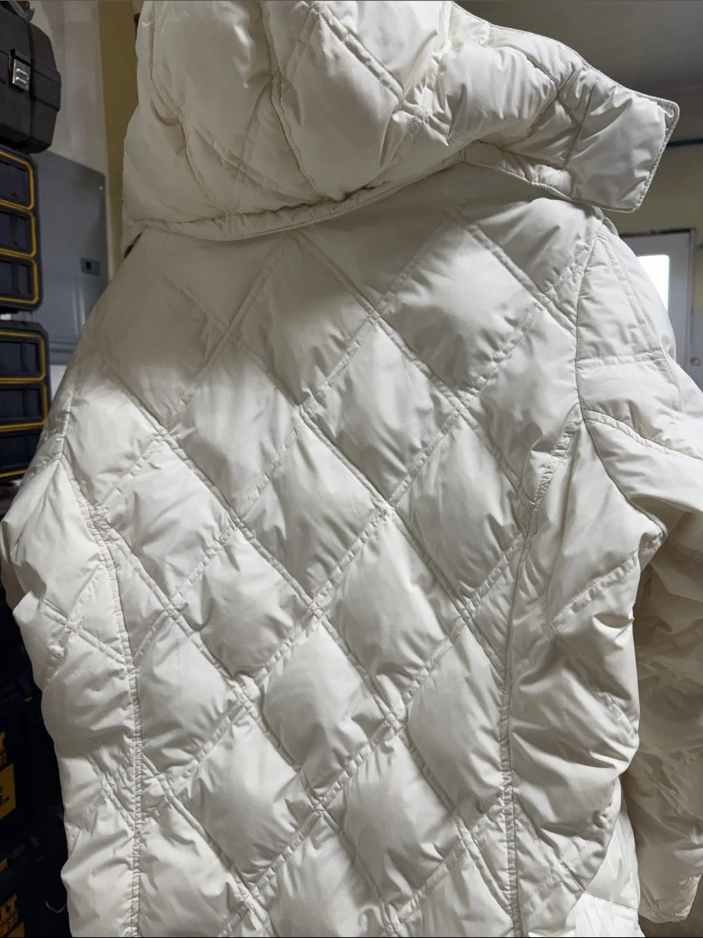 Lands' End Women's puffer in Ivory White